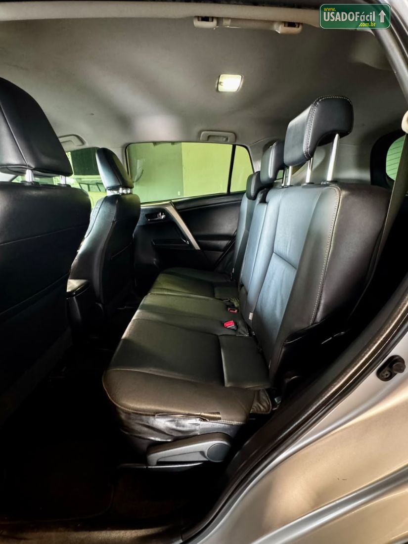 Toyota RAV4 2.0 4x2 Automático 2015/2015 — foto 8 de 15