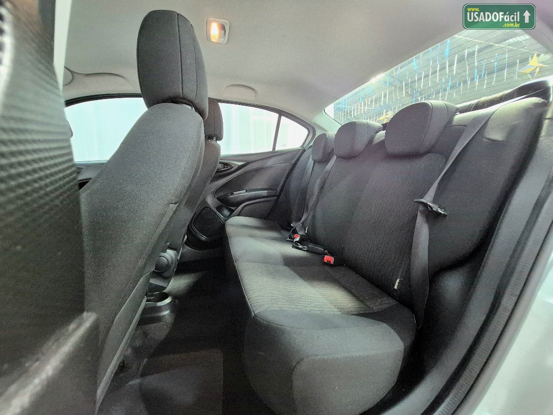 Fiat Cronos Drive 1.3 Mecânico Flex 2024/2025 — foto 11 de 23
