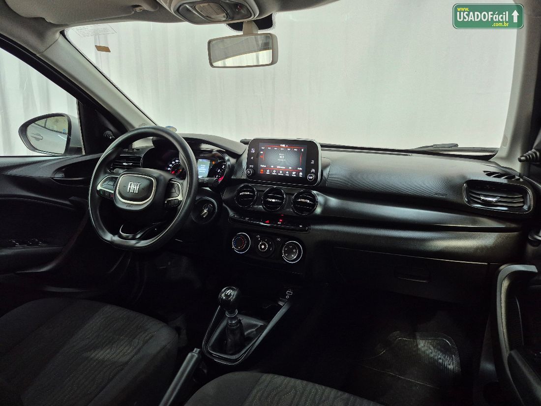 Fiat Cronos Drive 1.3 Mecânico Flex 2024/2025 — foto 14 de 23