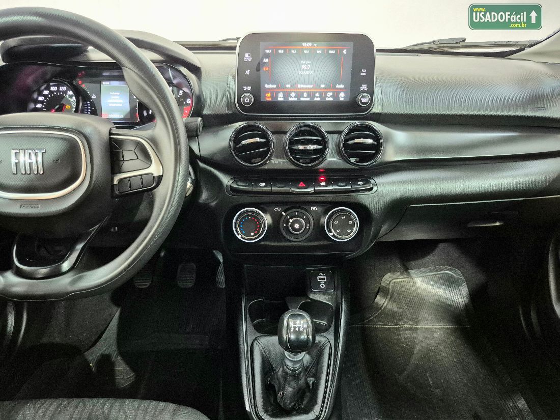 Fiat Cronos Drive 1.3 Mecânico Flex 2024/2025 — foto 15 de 23