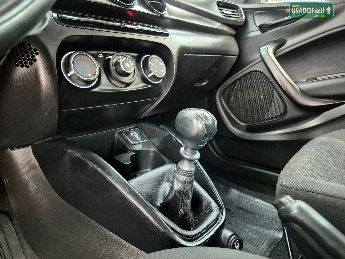 Fiat Cronos Drive 1.3 Mecânico Flex 2024/2025 — foto 22 de 23