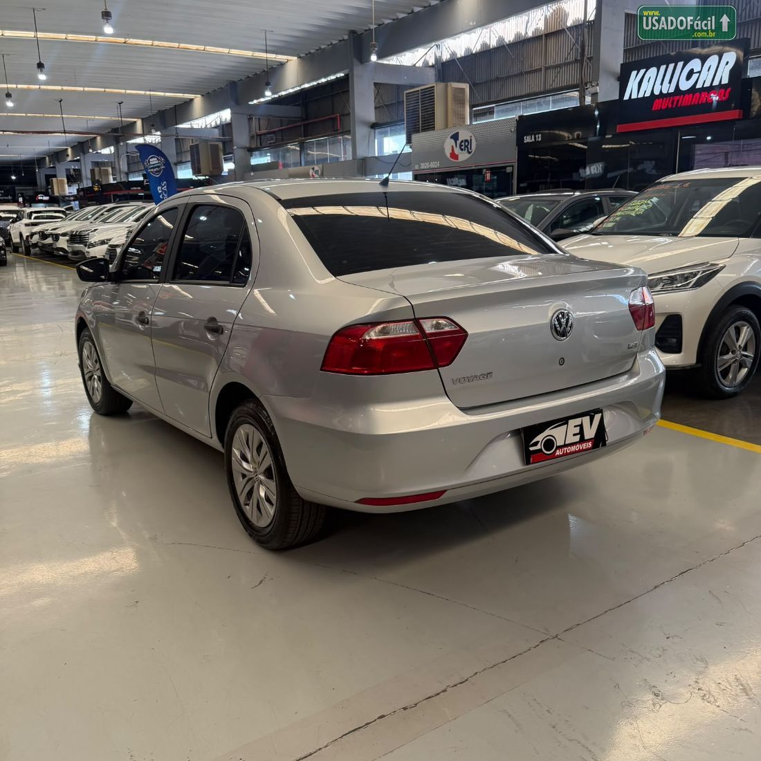 Volkswagen Voyage 1.6 MSi Automático Flex 2020/2021 — foto 6 de 13