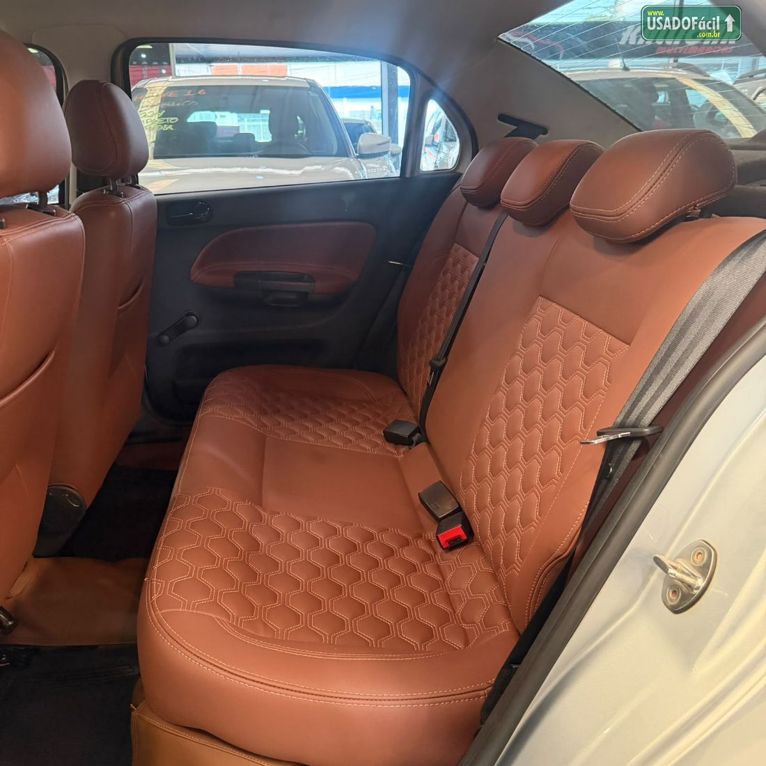 Volkswagen Voyage 1.6 MSi Automático Flex 2020/2021 — foto 8 de 13