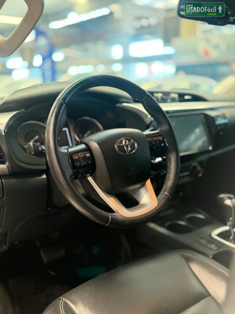 Toyota Hilux SRV CD 2.8 4x4 TDI Automático Diesel 2023/2024 — foto 7 de 11