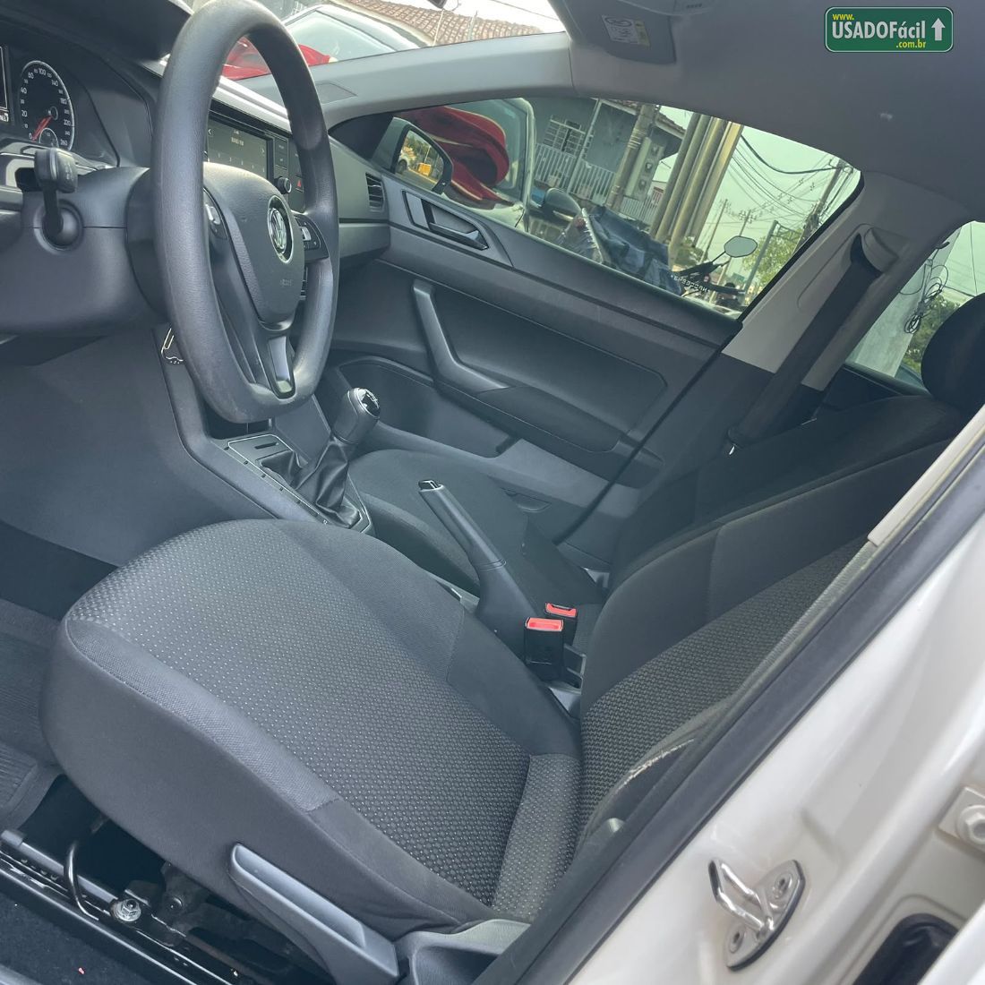 Volkswagen Polo 1.0 Flex 12V 5p 2021/2022 — foto 8 de 9