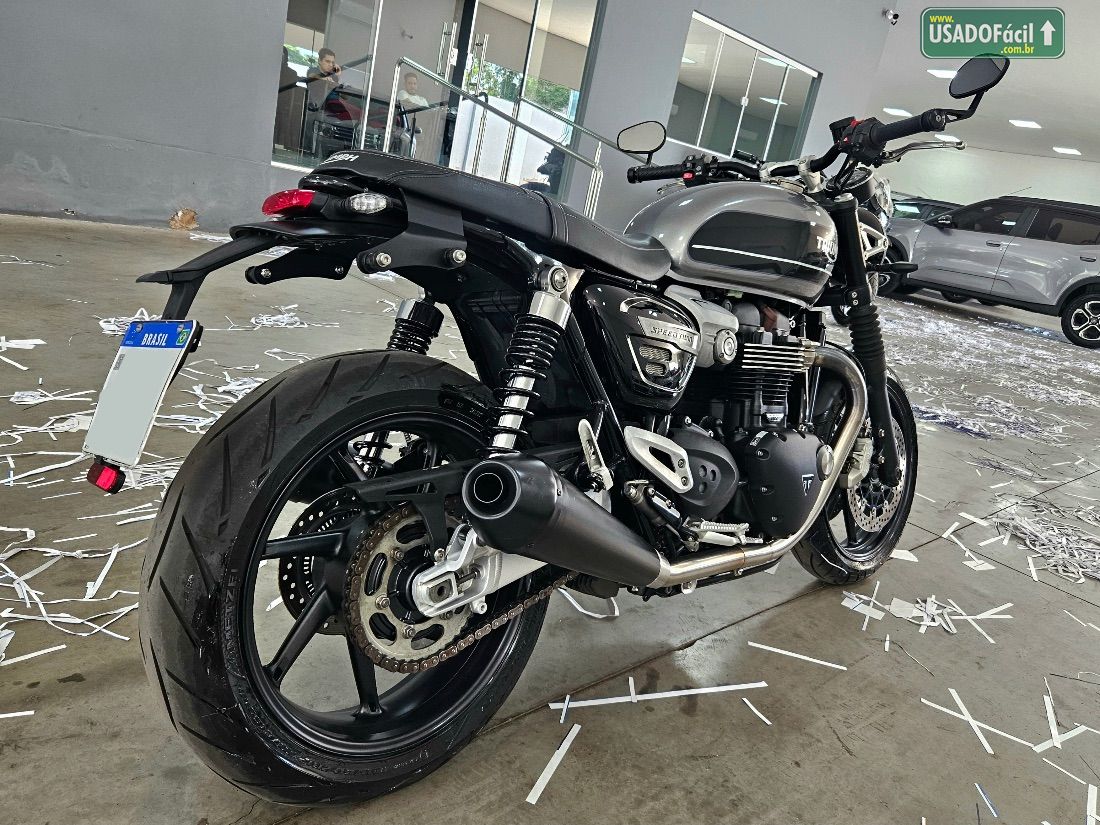Triumph Speed Twin 1200cc 2019/2020 — foto 3 de 13