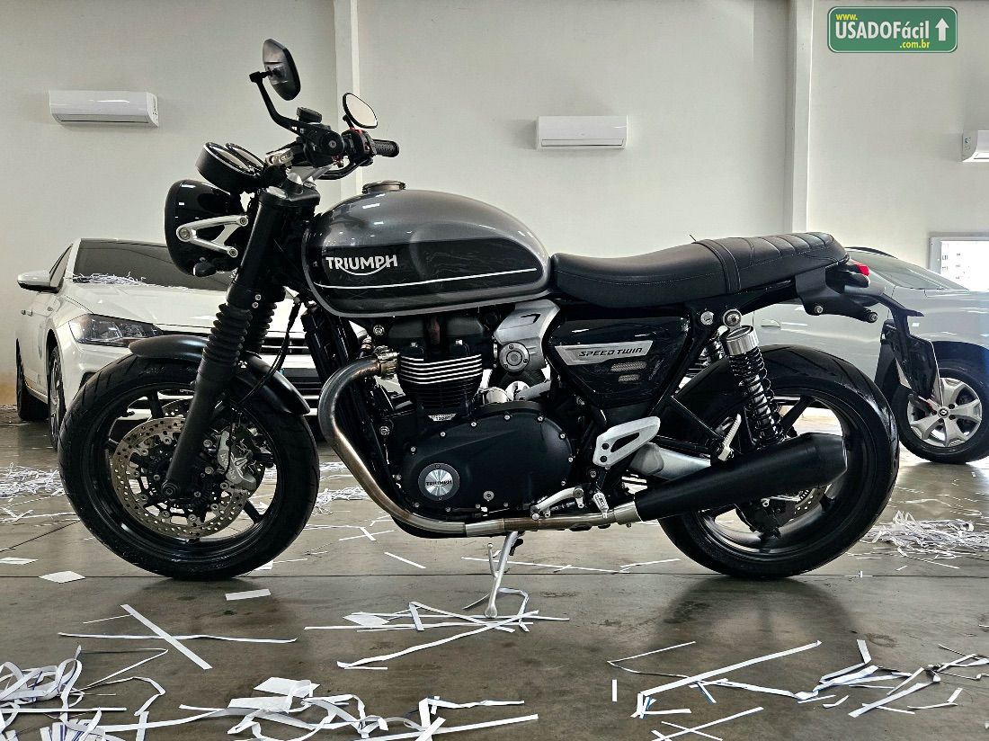 Triumph Speed Twin 1200cc 2019/2020 — foto 5 de 13