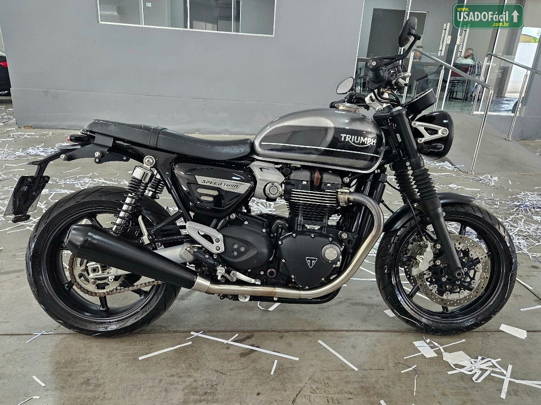 Triumph Speed Twin 1200cc 2019/2020 — foto 6 de 13