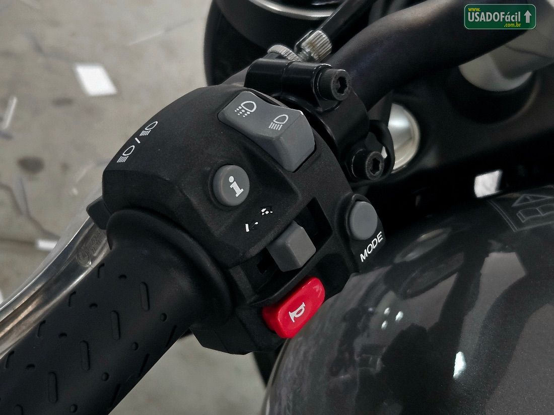 Triumph Speed Twin 1200cc 2019/2020 — foto 7 de 13