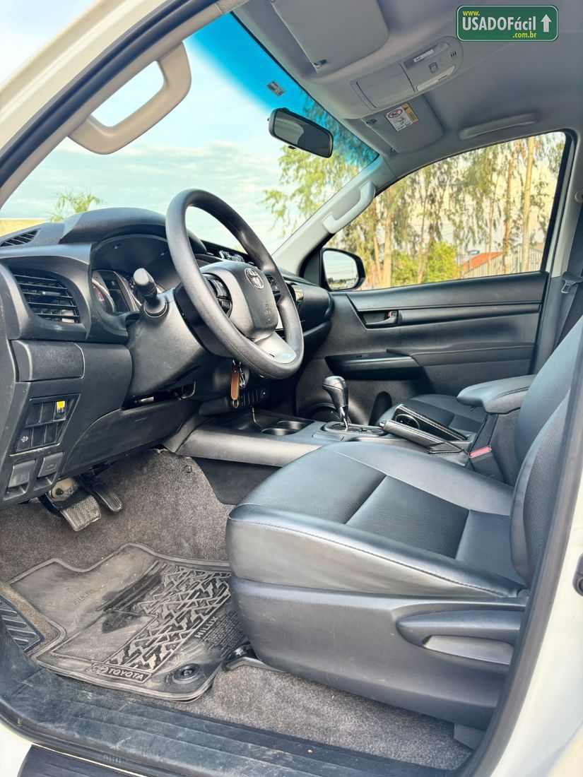 Toyota Hilux CD 2.8 4x4 Mecânico Diesel 2025/2025 — foto 8 de 14