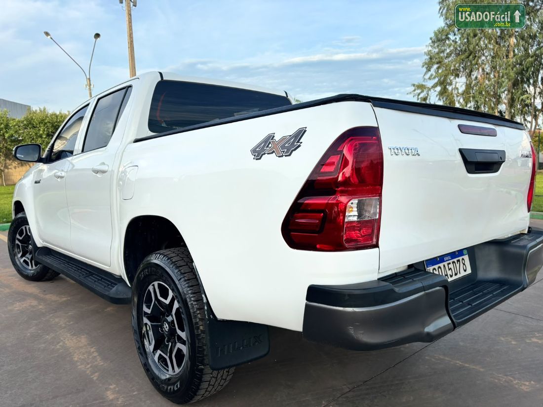 Toyota Hilux CD 2.8 4x4 Mecânico Diesel 2025/2025 — foto 9 de 14