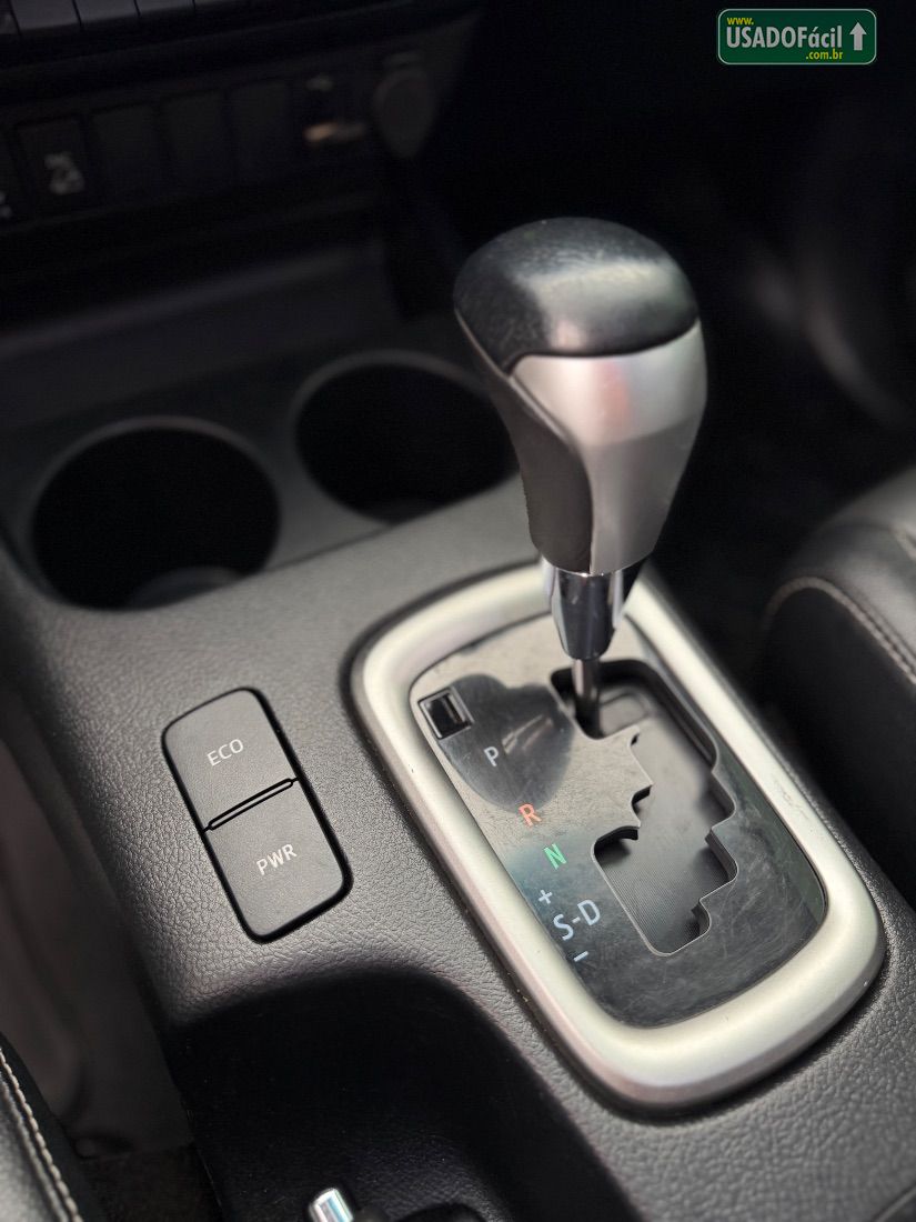 Toyota Hilux SRV CD 2.8 4x4 TDI Automático Diesel 2023/2023 — foto 13 de 19
