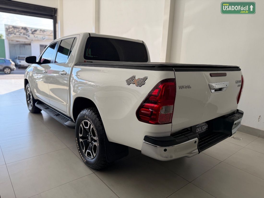 Toyota Hilux SRV CD 2.8 4x4 TDI Automático Diesel 2023/2023 — foto 7 de 19
