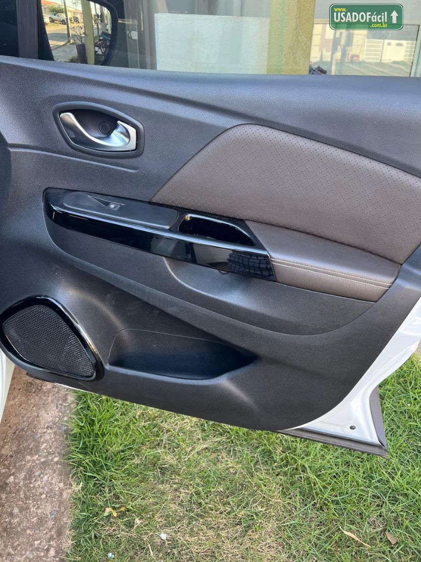 Renault Captur Iconic 1.3 Turbo Automático Flex 2022/2023 — foto 4 de 11