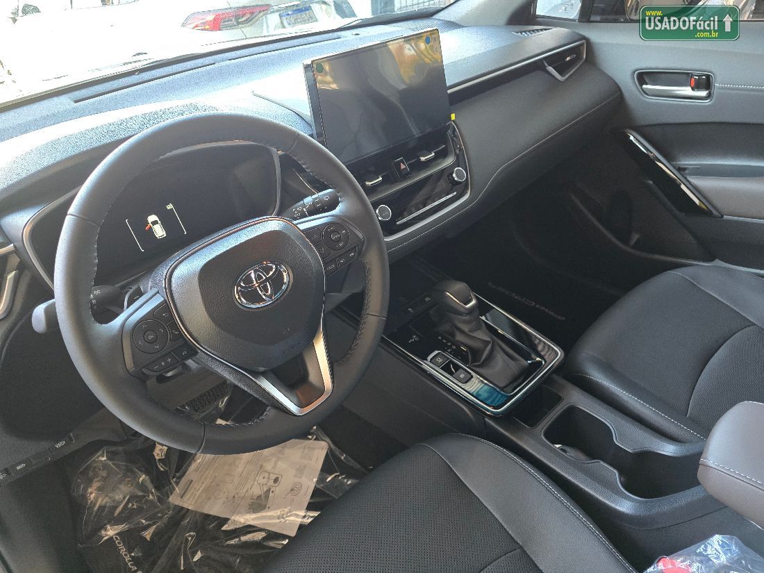 TOYOTA Corolla Cross XRE 2.0 16V Automático Flex 0km 2026/2027 — foto 9 de 11