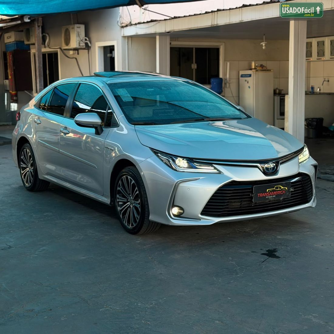 Toyota Corolla Altis Premium Hybrid 1.8 Automático Flex Híbrido 2022/2023 — foto 2 de 17