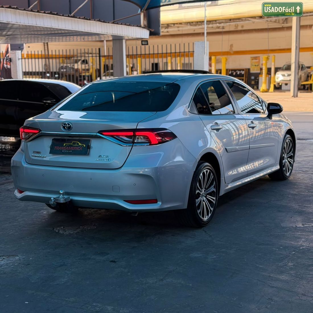 Toyota Corolla Altis Premium Hybrid 1.8 Automático Flex Híbrido 2022/2023 — foto 5 de 17