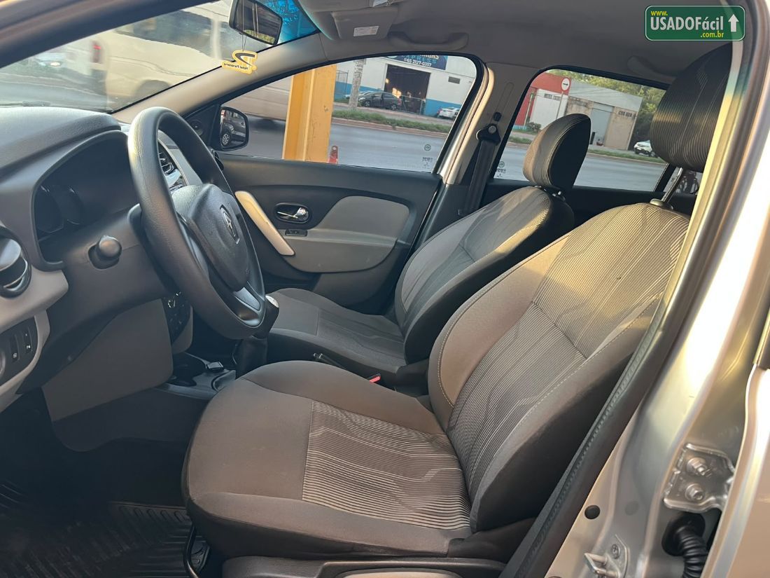 Renault Logan Expression 1.6 Mecânico Flex 2019/2020 — foto 6 de 9