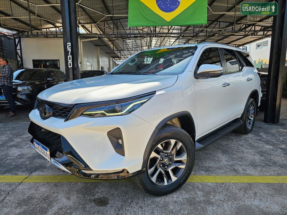Toyota Hilux SW4 SRX Platinum 2.8 4x4 Turbo Automático Diesel 2023/2024 — foto 2 de 15