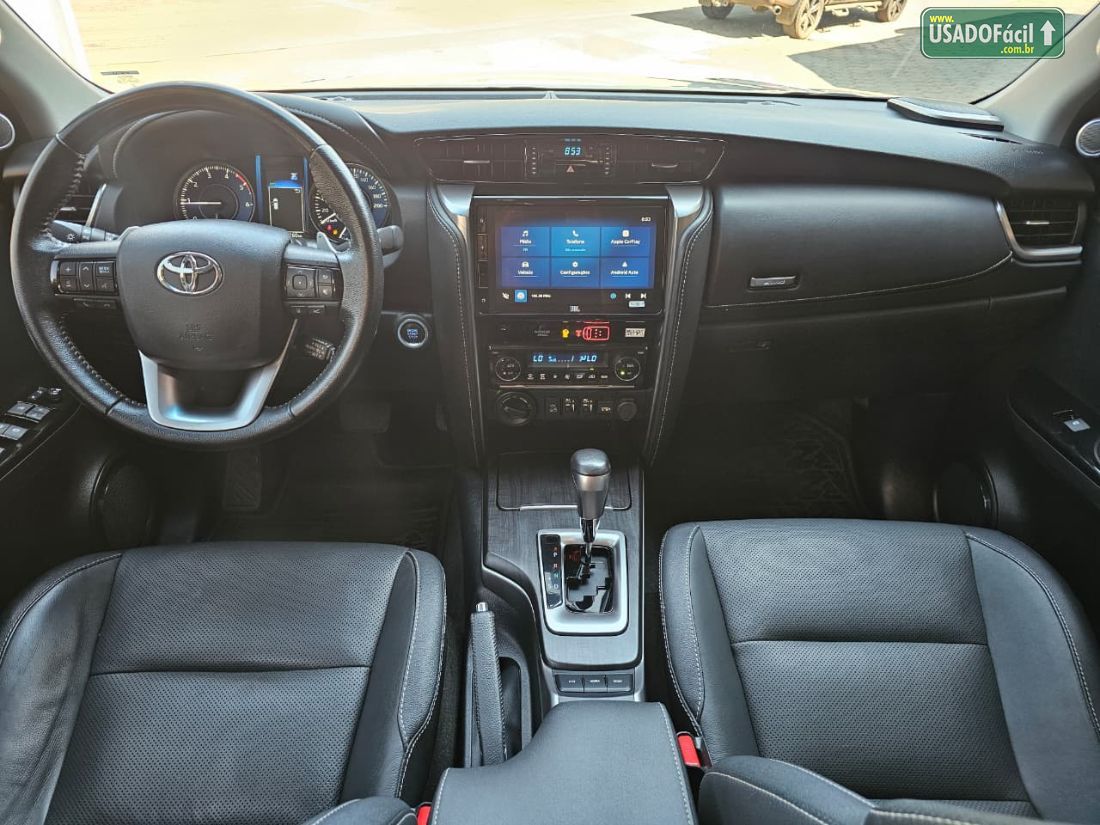 Toyota Hilux SW4 SRX Platinum 2.8 4x4 Turbo Automático Diesel 2023/2024 — foto 7 de 15