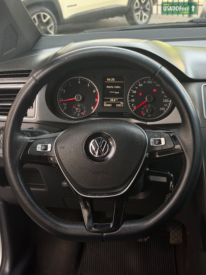 VOLKSWAGEN Fox Xtreme 1.6 Manual Flex 2017/2018 — foto 12 de 14