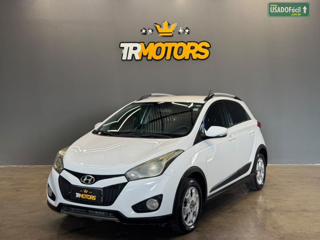 Hyundai HB20X Hatch Premium 1.6 Automático Flex 2013/2014 — foto 11 de 15