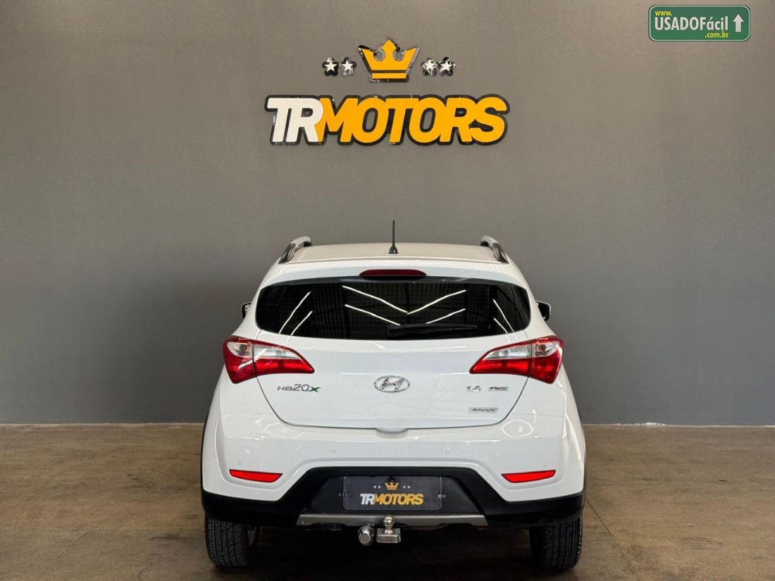 Hyundai HB20X Hatch Premium 1.6 Automático Flex 2013/2014 — foto 9 de 15