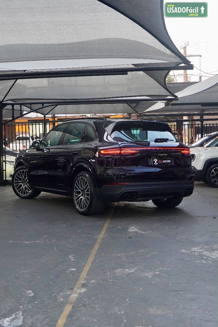 PORSCHE Cayenne V6 3.0 TB E-Hybrid PHEV 462cv 2022/2022 — foto 3 de 19