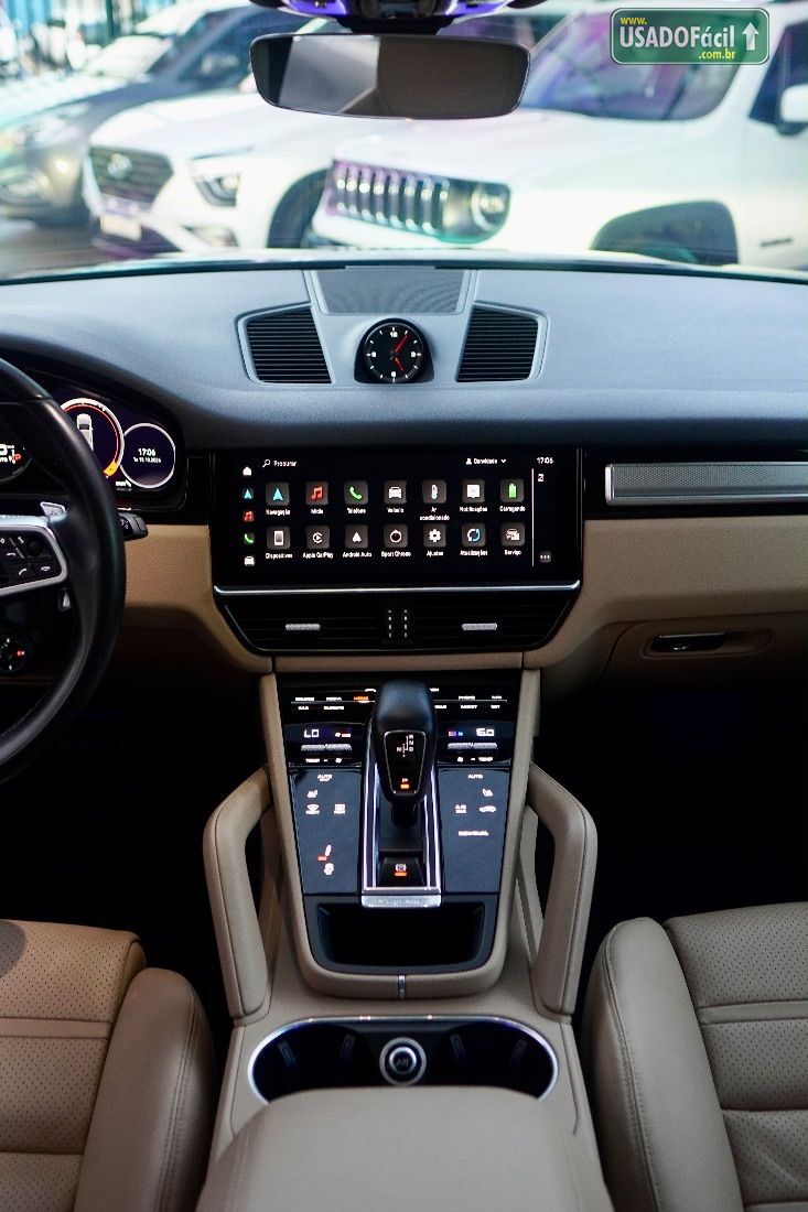 PORSCHE Cayenne V6 3.0 TB E-Hybrid PHEV 462cv 2022/2022 — foto 14 de 19