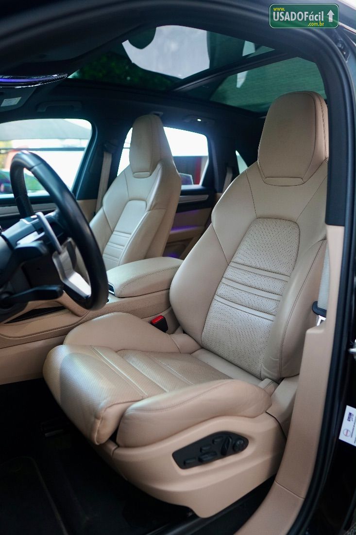 PORSCHE Cayenne V6 3.0 TB E-Hybrid PHEV 462cv 2022/2022 — foto 10 de 19