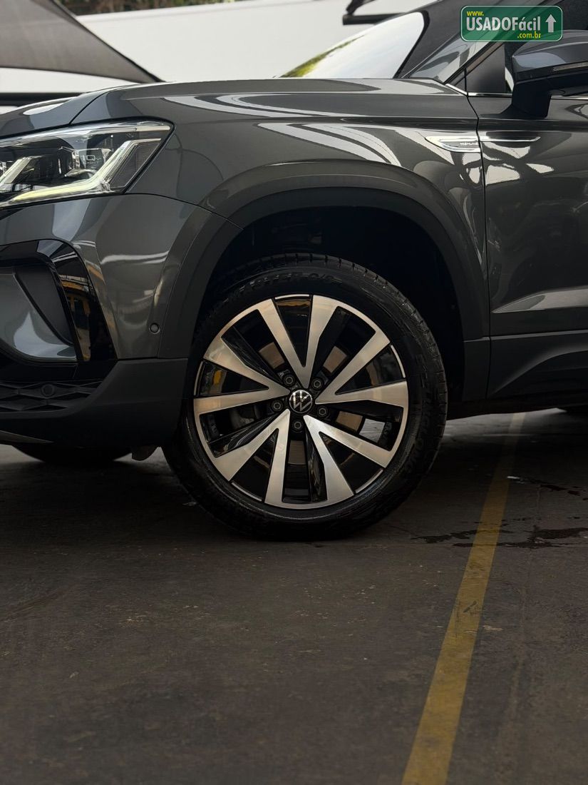 Volkswagen Taos Highline 250 TSI 1.4 Automático Flex 2023/2023 — foto 8 de 16