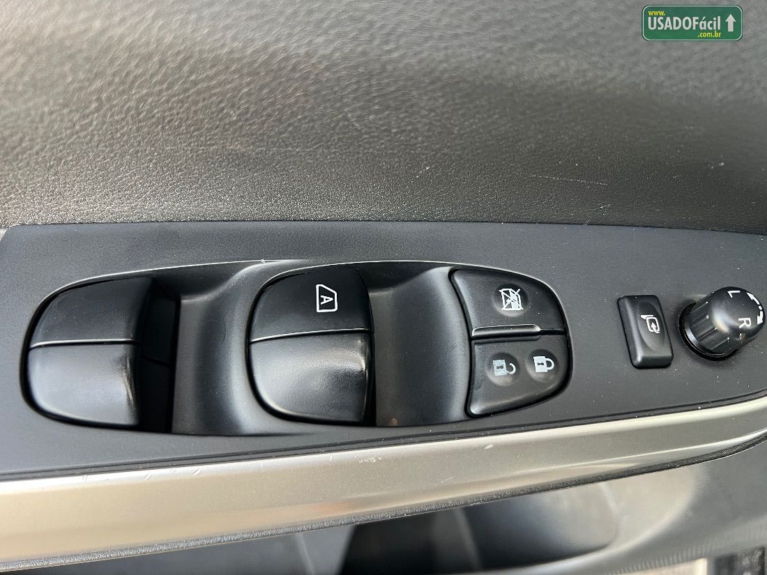 Nissan Frontier XE CD 2.3 4x4 Bi-Turbo Automático Diesel 2020/2021 — foto 9 de 24
