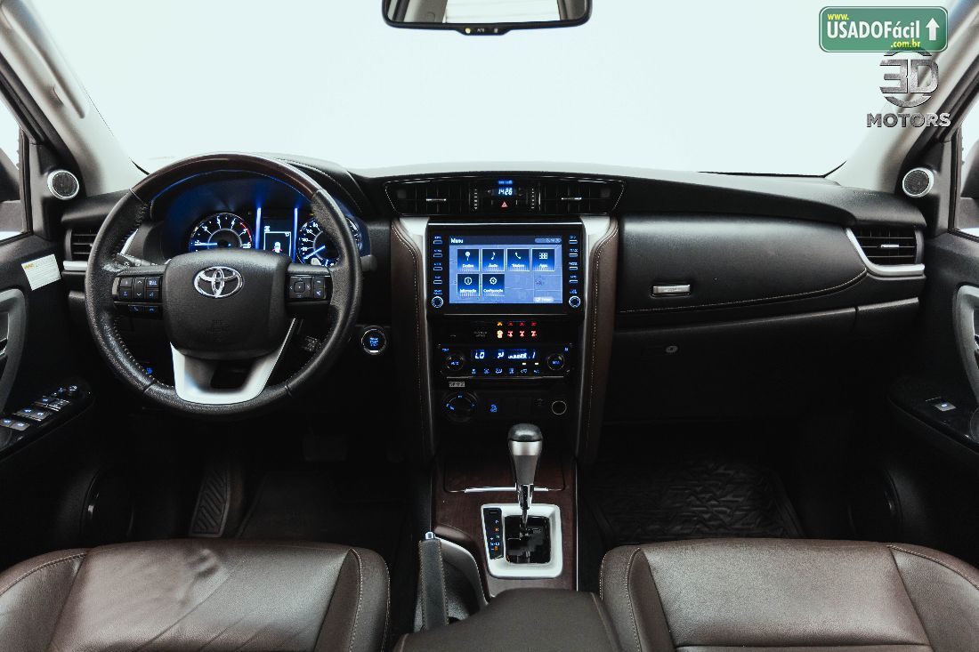 Toyota Hilux SW4 SRX 2.8 4x4 TDI Automático Diesel 2020/2020 — foto 9 de 15
