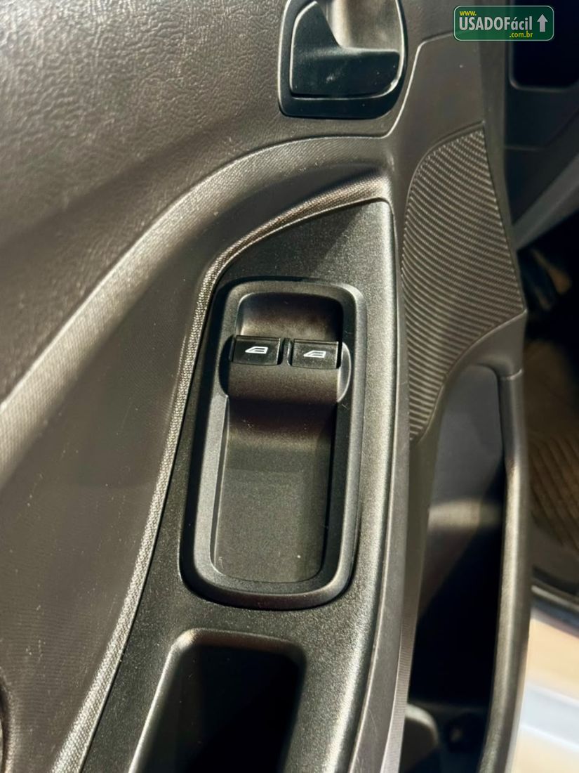 Ford Ka Hatch SE 1.0 Flex 5P 2017/2018 — foto 14 de 14