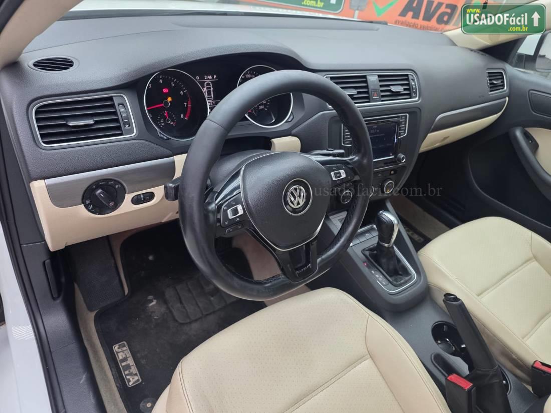 VOLKSWAGEN Jetta Comfortline 1.4 TSI Automático 2016/2016 — foto 10 de 28