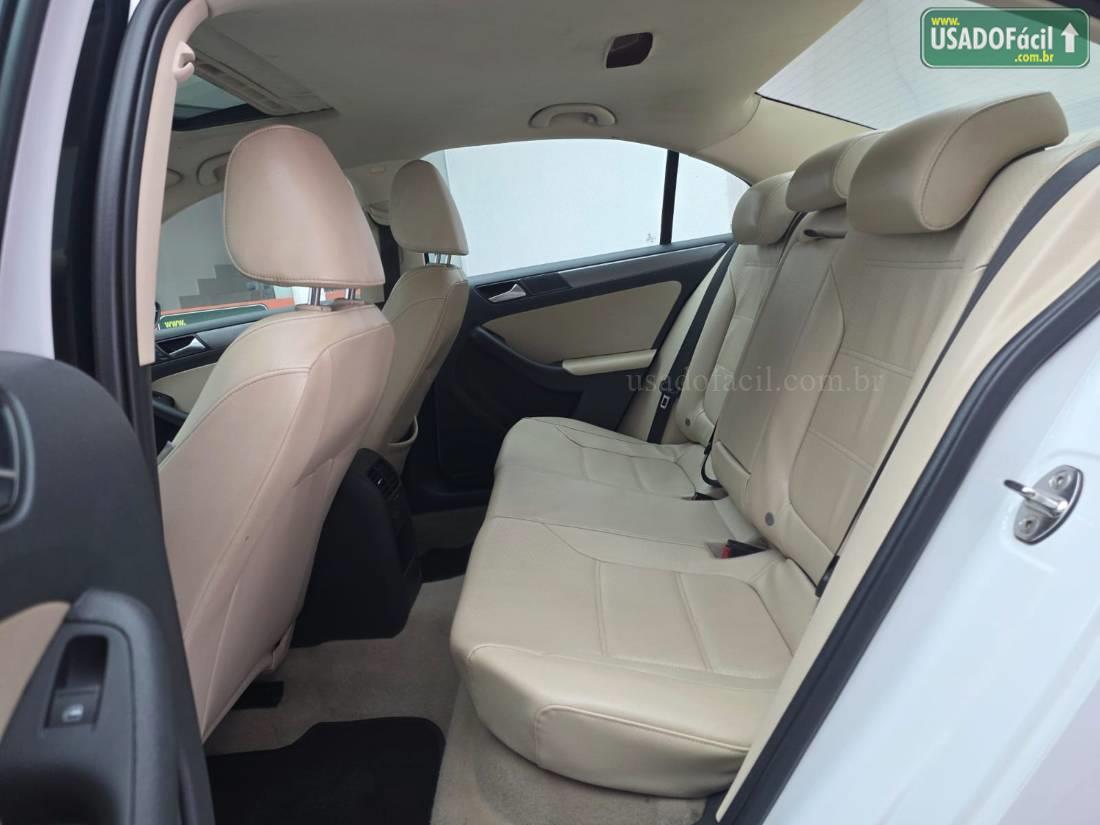 VOLKSWAGEN Jetta Comfortline 1.4 TSI Automático 2016/2016 — foto 9 de 28