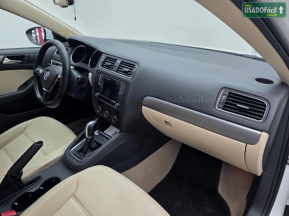 VOLKSWAGEN Jetta Comfortline 1.4 TSI Automático 2016/2016 — foto 13 de 28