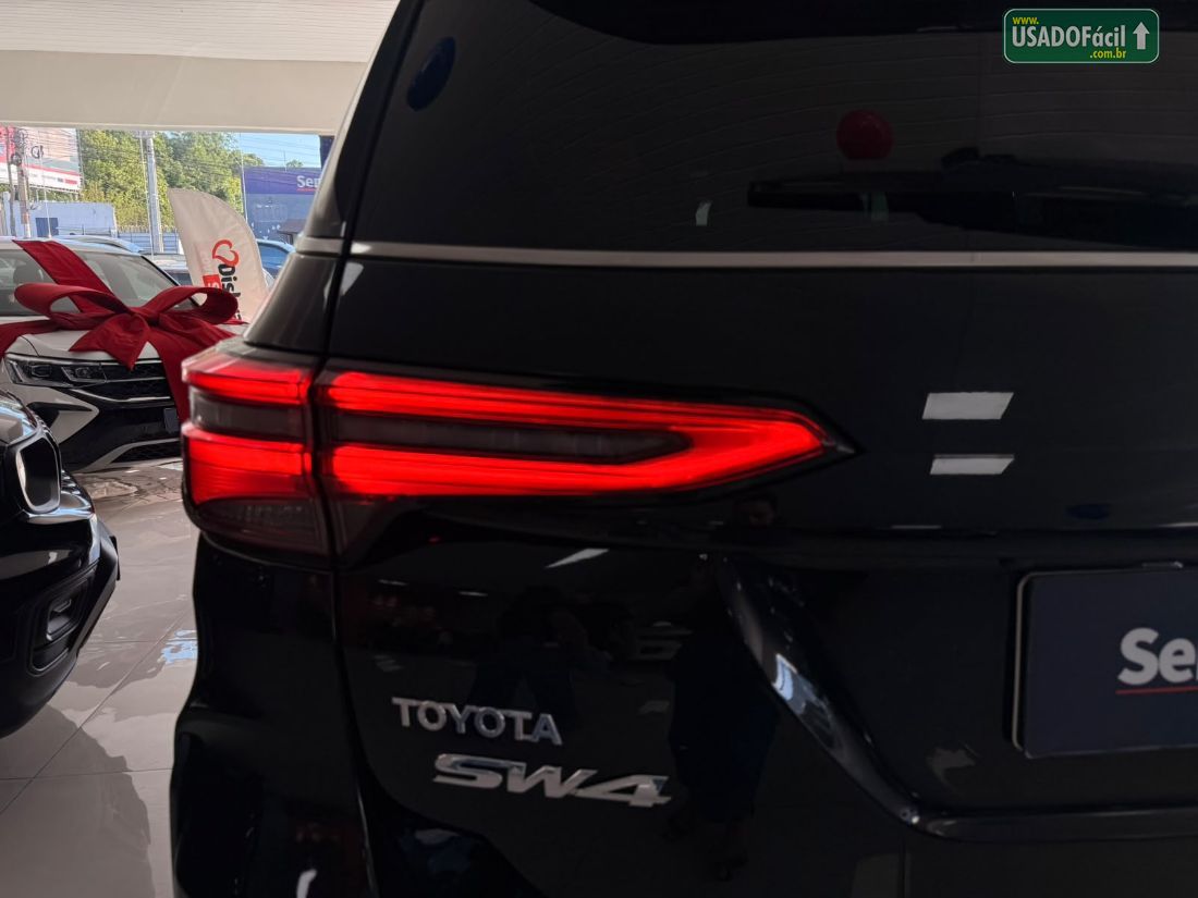Toyota Hilux SW4 Diamond 2.8 4x4 Turbo Automático Diesel 2022/2022 — foto 6 de 15