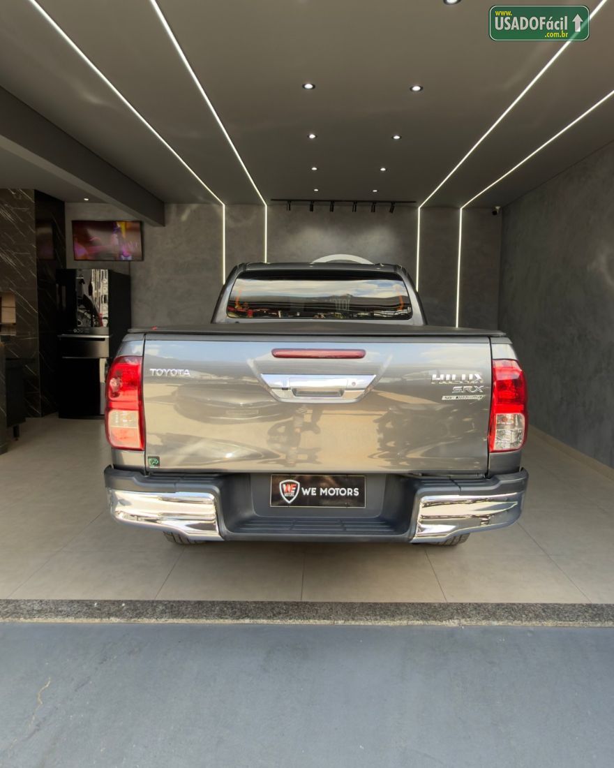 Toyota Hilux SRX CD 2.8 4x4 TDI Automático Diesel 2020/2020 — foto 8 de 13