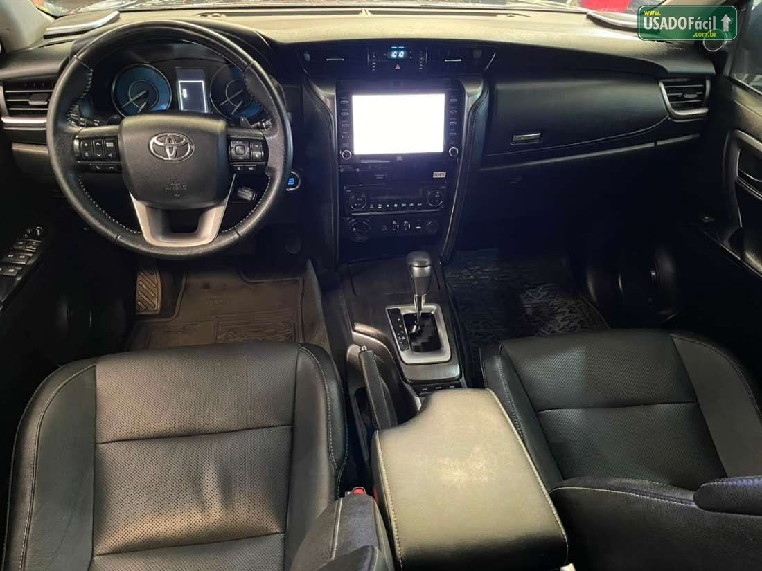 Toyota Hilux SW4 SRX 2.8 4x4 TDI Automático Diesel 2022/2022 — foto 7 de 8