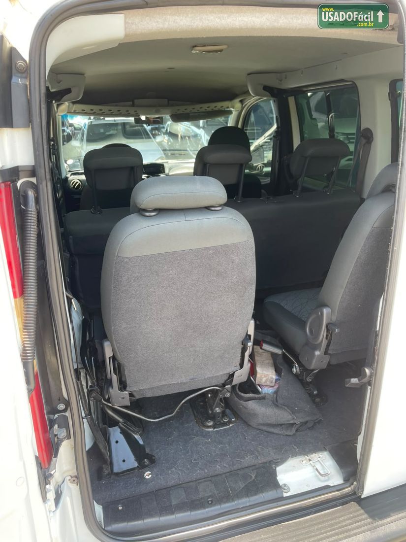Fiat Doblo Essence 1.8 Flex 5P 2019/2020 — foto 12 de 12