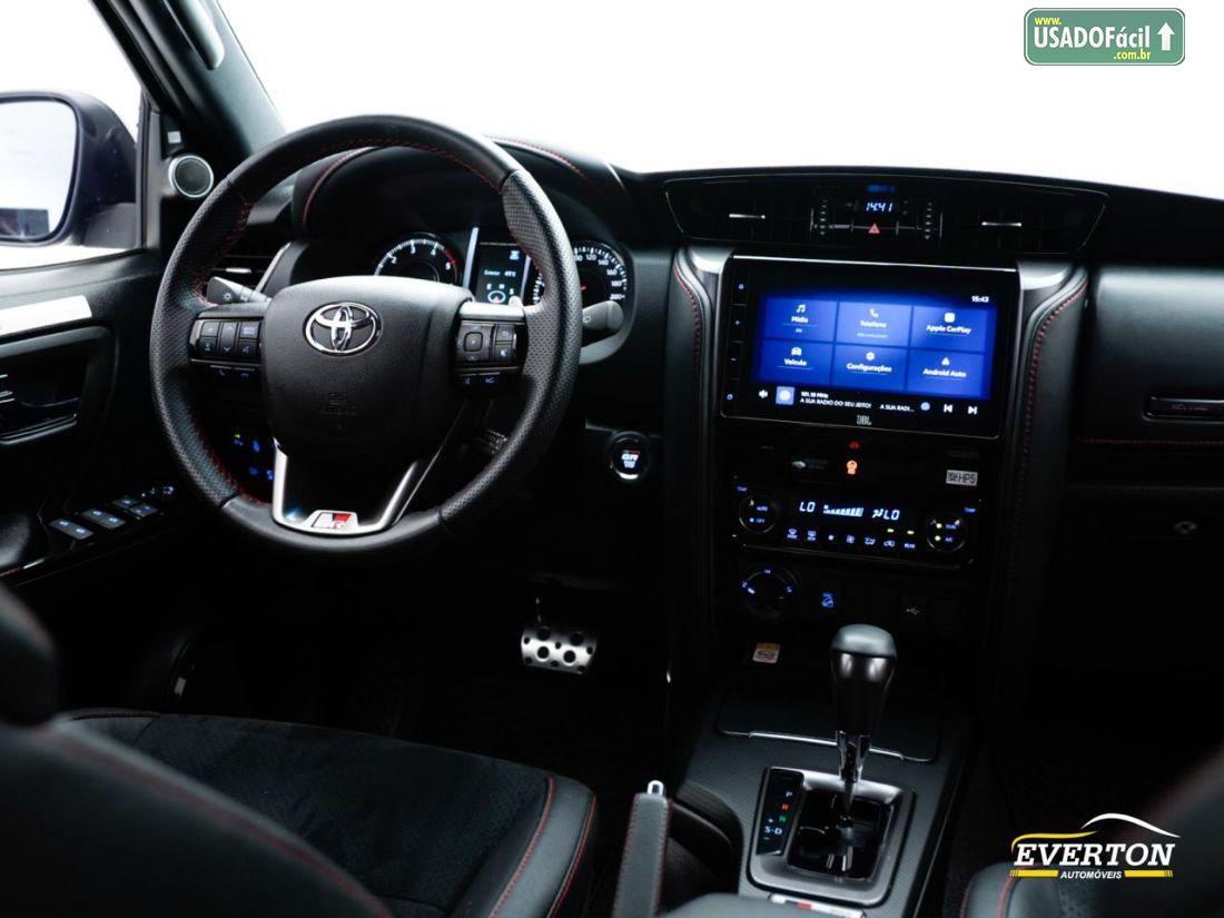 Toyota Hilux GR-S CD 4x4 2.8 TDI Automático Diesel 2024/2024 — foto 15 de 25