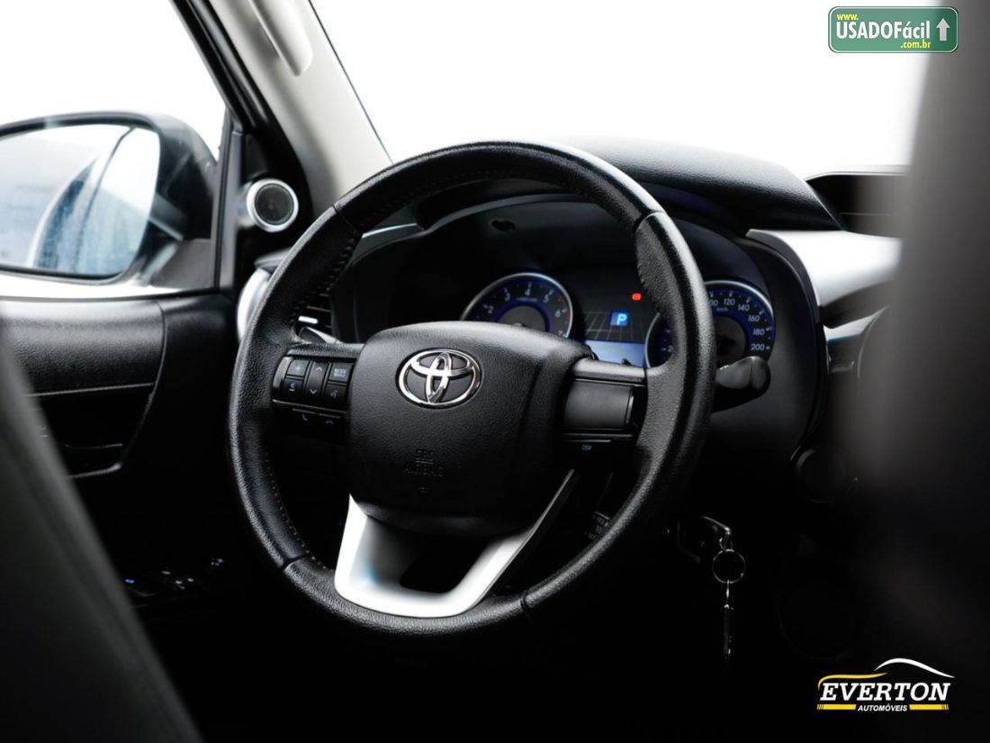 Toyota Hilux SR CD 2.7 4x2 Automático Flex 2019/2019 — foto 14 de 20
