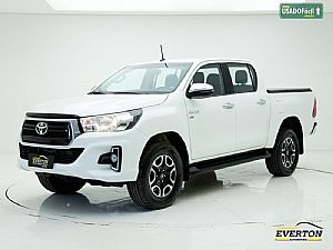 Toyota Hilux SR CD 2.7 4x2 Automático Flex