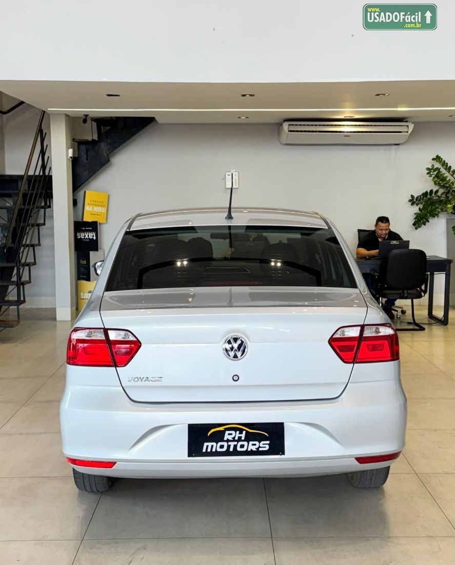 Volkswagen Voyage 1.0 Flex 2022/2023 — foto 5 de 13