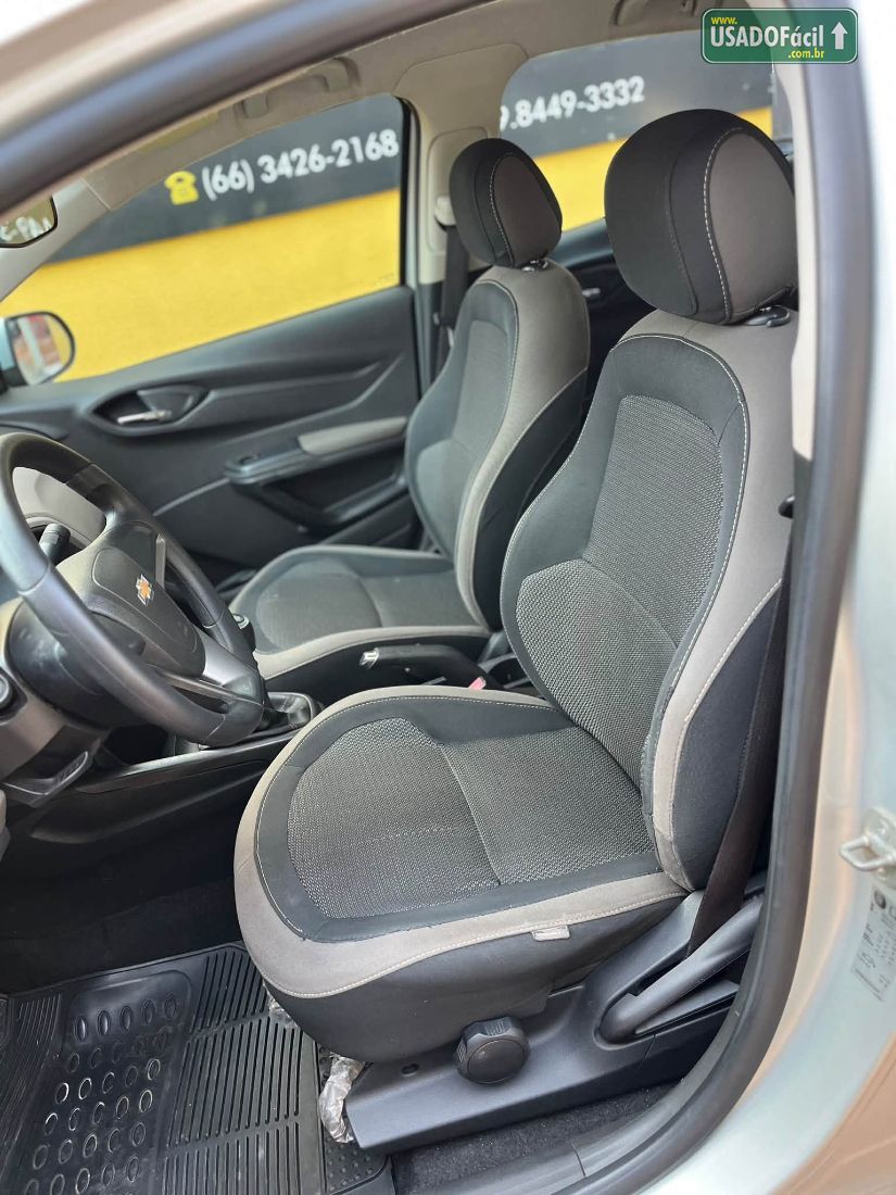 CHEVROLET/GM Prisma Sedan LT 1.0 FlexPower 2014/2014 — foto 8 de 9