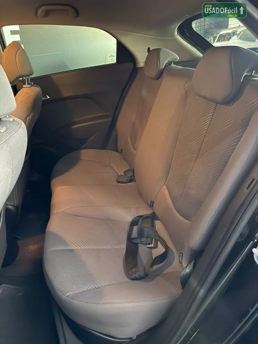 Hyundai HB20 Hatch Premium 1.6 Automático Flex 2014/2015 — foto 5 de 10