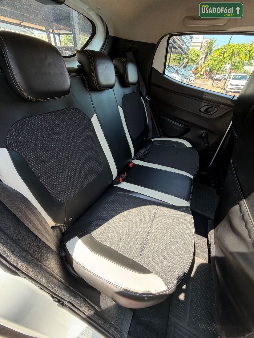 Renault Kwid Intense 1.0 Mecânico Flex 2018/2019 — foto 6 de 6