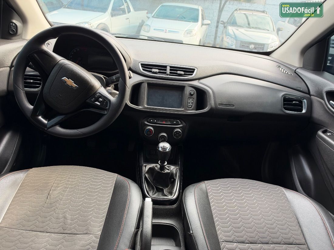 CHEVROLET/GM Onix Hatch LTZ 1.4 Mecânico Flex 2018/2018 — foto 9 de 11