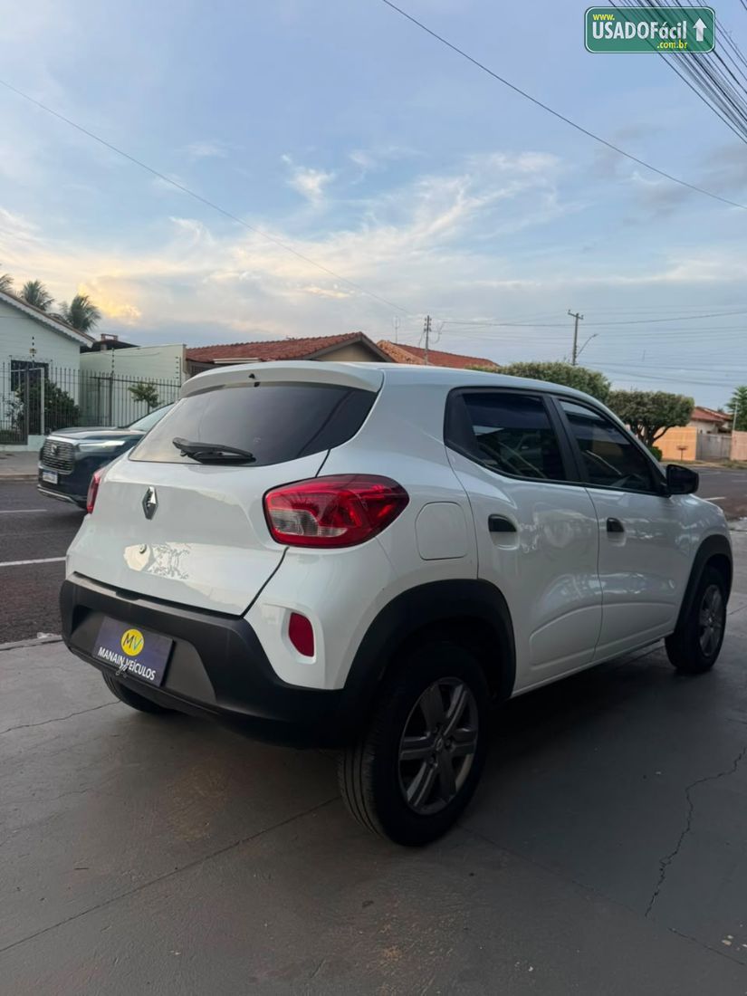 Renault Kwid Zen 1.0 Mecânico Flex 2022/2023 — foto 5 de 9
